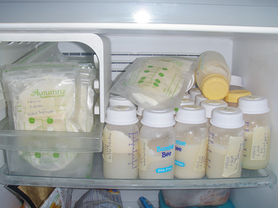 Anne Sütü Buzdolabında Ne Kadar Saklanır